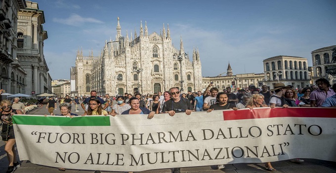 Criminalizzare le proteste: la svolta del nuovo regime sanitario