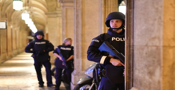 Terrorismo e scontro di civiltà: da Nizza a Vienna si ripropone il vecchio paradigma del terrore