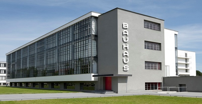 Bauhaus è 100