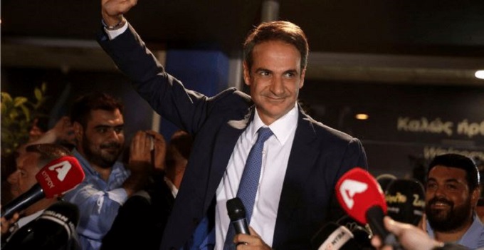 Kyriakos Mitsotakis, liberismo vs liberismo